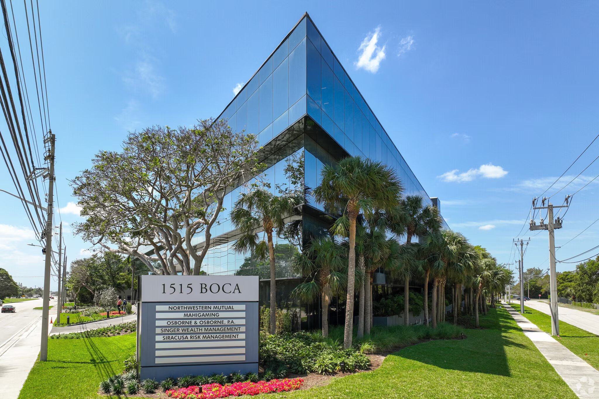 Exterior on South Federal Highway
